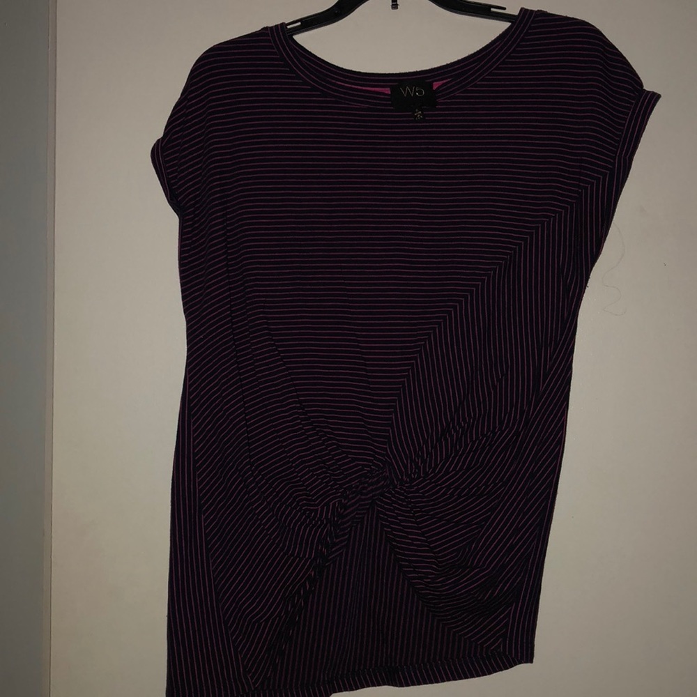 W5 blue and pink top